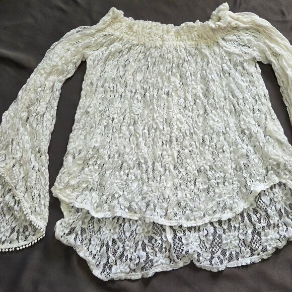 Abercrombie & Fitch woman's lacy top blouse size XS - Picture 5 of 9